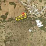  For sale a plot of 954.30 sq.m, even and buildable by way of derogation within the traditional settlement 