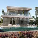  Luxe Huizen met Overloopzwembaden en Ruime Gebieden in Marbella Malaga 8093597 thumb1