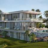  Marbella'da Geniş Tasarımlı ve Sonsuzluk Havuzlu Lüks Villalar Malaga 8093597 thumb3