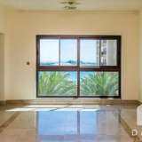  A luxurious two bedroom available for rent in the popular Fairmont Residences offering:1. Most demanded middle unit overlooking pool 2. Middle floor   3. 2 Bedroom plus maid 4. High spec interior with in-built kitchen appliances Palm Jumeirah 5394249 thumb5