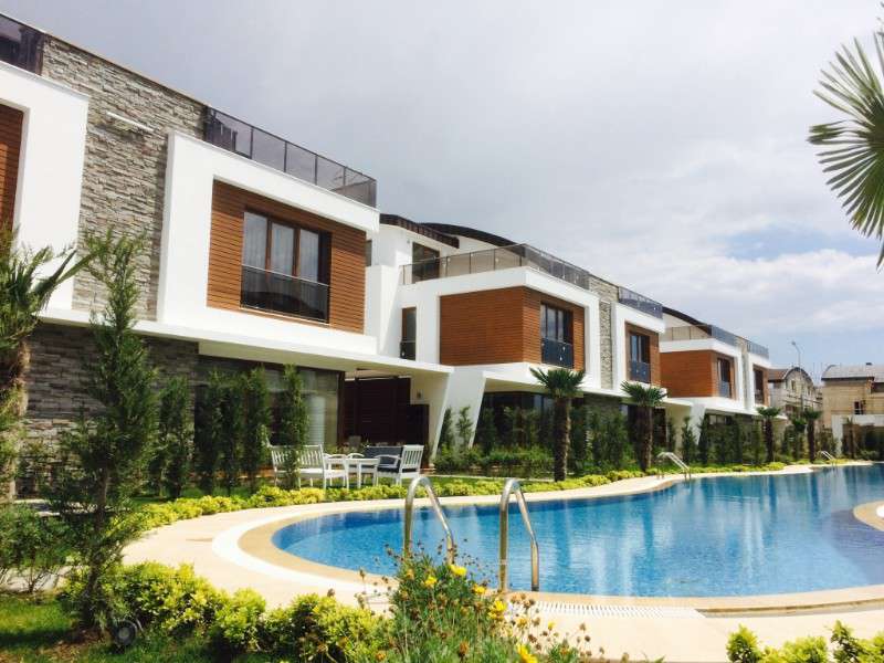 Villas in Antalya itself, in a green neighborhood, built with the latest technology! 