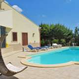  Beautiful villa with swimming pool Pozzallo 2794700 thumb0