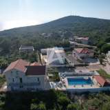  Kotor Belediyesi'ndeki Krimovica'da havuzlu ve deniz manzaralı villa. Krimovica 8094850 thumb70