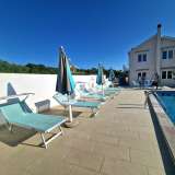  Kotor Belediyesi'ndeki Krimovica'da havuzlu ve deniz manzaralı villa. Krimovica 8094850 thumb16