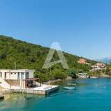  Luxury villa with its own pontoon on the sea coast, Tivat. Krašići 8094972 thumb16