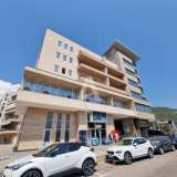  Two bedroom penthouse 225m2 with sea view, in a fantastic location on Jadranski put boulevard in Budva. Budva 8095350 thumb6
