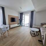  Yeni apart otel Horizont'ta deniz manzaralı, iki yatak odalı lüks daire. Beçici Bečići 8095375 thumb0
