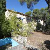  Exceptional location in the sought after area of Le Tholonet for this 19th century (1850) farmhouse stood on a plot of 1.3 hectares, free of any nuisance. This authentic period country property requires renovation. It offers a succession of li Aix-en-provence 4095388 thumb3