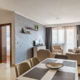  Satılık yeni bir yatak odası olan 63m2'lik daire. Anatolia, Becici Bečići 8095475 thumb0