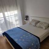  Çekici bir konumda, Budva'da modern mobilyalı bir yatak odalı daire. (30.08.2024 TARİHİNE KADAR DÖNEM İÇİN) Budva 7995006 thumb9