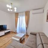  Yeni lüks döşenmiş bir yatak odalı daire Bečići 8095985 thumb3