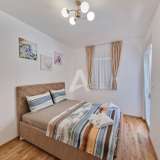  Yeni lüks döşenmiş bir yatak odalı daire Bečići 8095985 thumb35