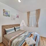  Yeni lüks döşenmiş bir yatak odalı daire Bečići 8095985 thumb47