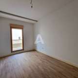  Новая 1-комнатная квартира 60м2 в новом жилом комплексе в Доброте, Котор Доброта 8096247 thumb0