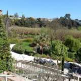  This old house renovated with great taste will seduce you. Atypical, it dominates a beautiful park, a pond and tall trees that adorns the plot where it is ideal to relax and unwind.From the Moulin a clear view opens in front of you of the surr Trans-en-provence 3596339 thumb2