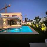  Monte Zenia'da Geniş Arsalar Üzerinde Şık Modern Müstakil Villalar Alicante 8096570 thumb16