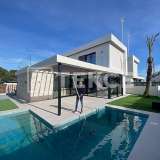  Classy Modern Detached Villas on Large Plots in Monte Zenia Alicante 8096570 thumb0