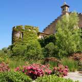  Wine Property in the stunning Languedoc region on 50 ha with Medieval Castle.Estate of which 45 ha are in one piece which wrap around the buildings.  There is a mature ancient wooded park, a Helipad.  About 2000 m2 of living space  Montpellier 4099090 thumb4